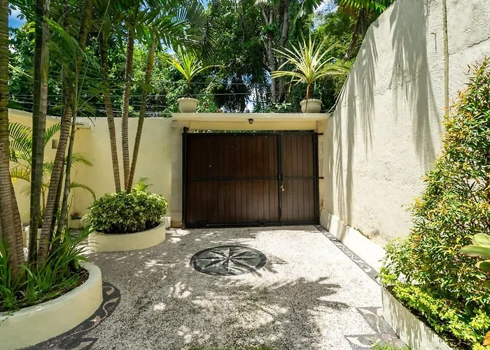 Prime Location 3br Pool Villa